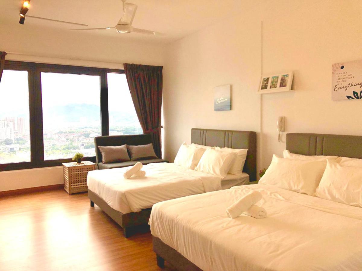 Tropicana 218 Macalister Netflix Unit By Blue Sky Holidays Pangsapuri *