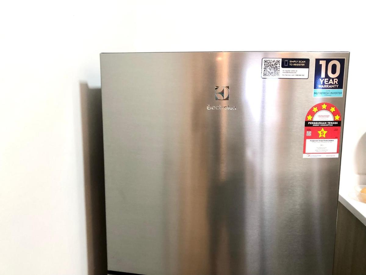 Tropicana 218 Macalister Netflix Unit By Blue Sky Holidays Pangsapuri Georgetown