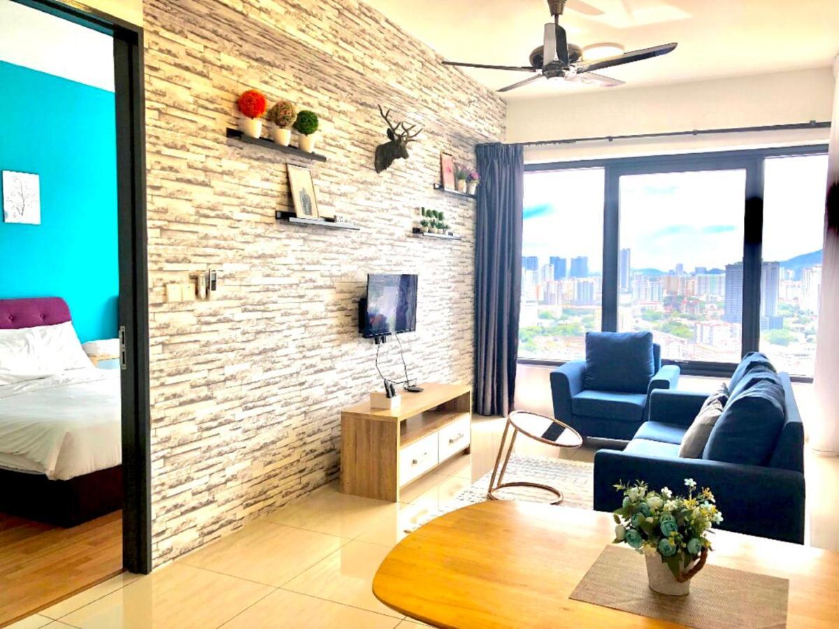 Tropicana 218 Macalister Netflix Unit By Blue Sky Holidays Pangsapuri Georgetown