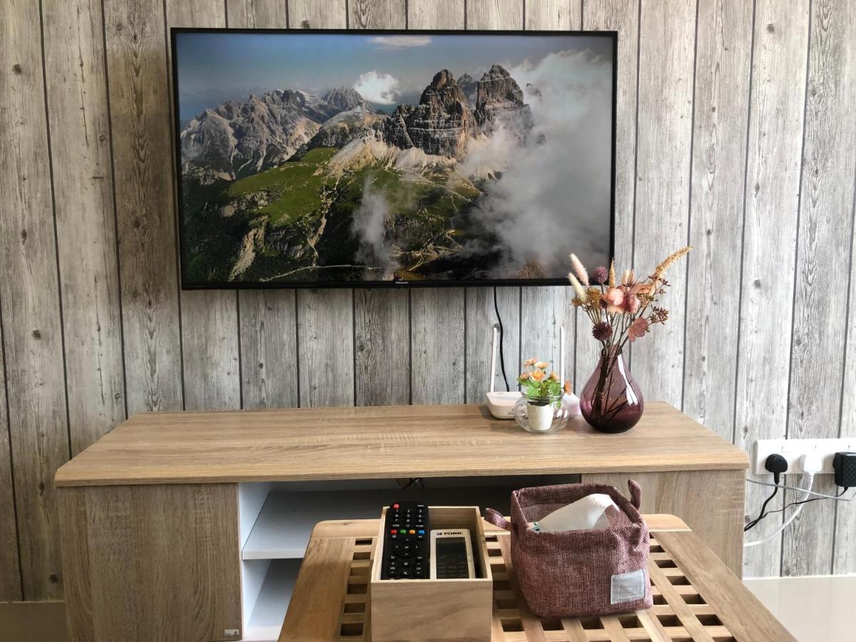 Tropicana 218 Macalister Netflix Unit By Blue Sky Holidays Pangsapuri Georgetown