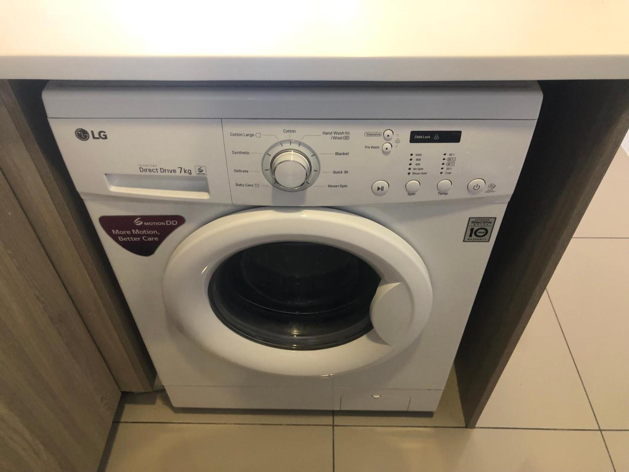 Tropicana 218 Macalister Netflix Unit By Blue Sky Holidays Pangsapuri